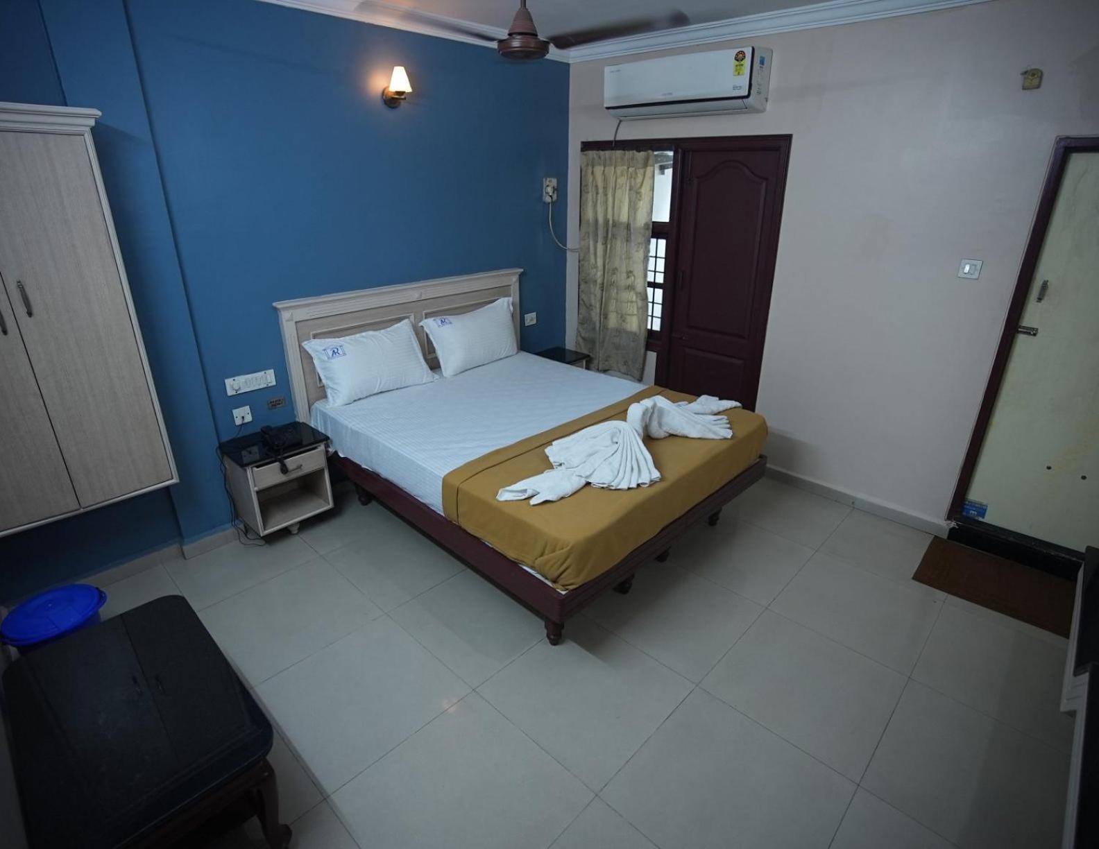 Annapurna Residency Hotel Tirupati Exterior photo