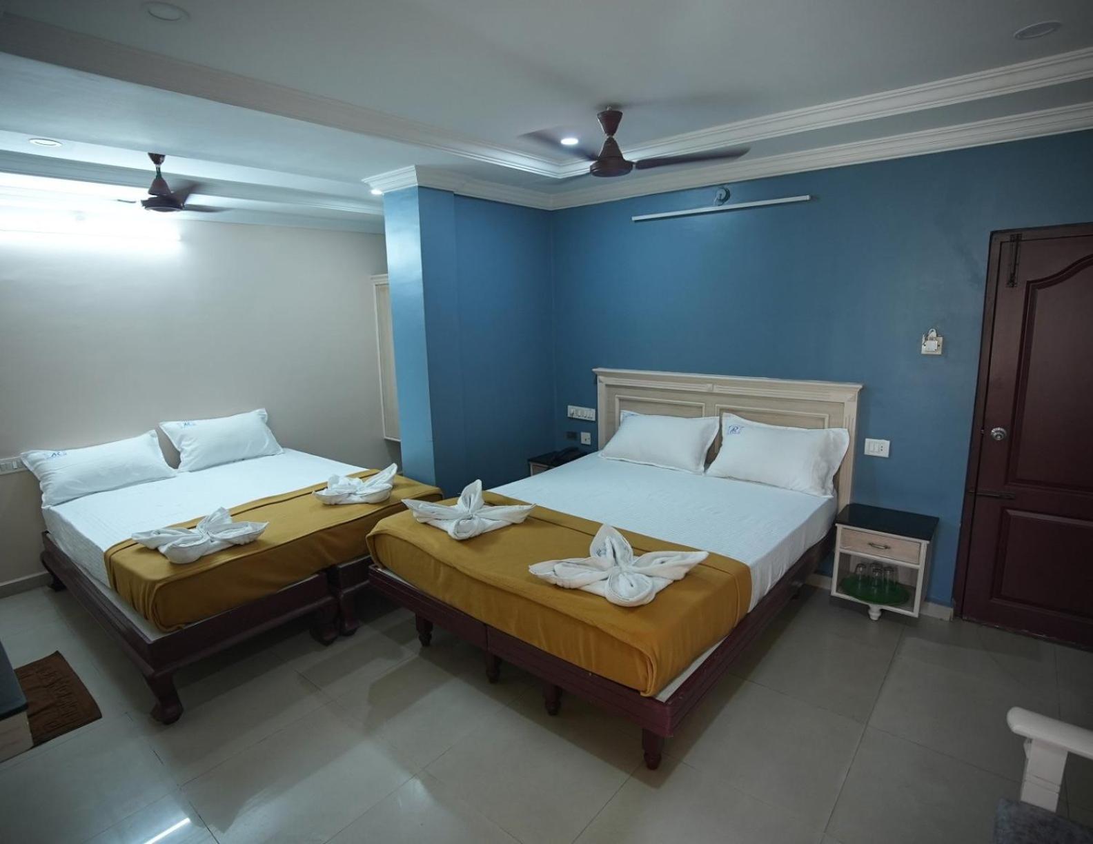 Annapurna Residency Hotel Tirupati Exterior photo